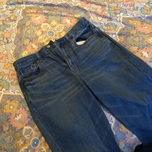 american eagle mom jeans